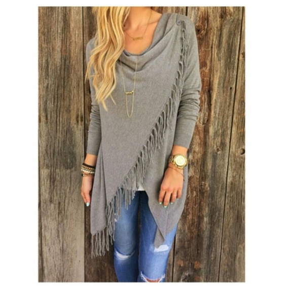 L⭐ Super Cute Gray Fringe Women's Cardigan NEW - Picture 1 of 6